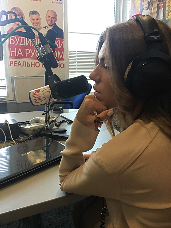 Повзрослевшая Ассоль Катя Гуменюк в свой день рождения посвятила возлюбленному песню